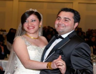 Sayın ve Karatay Ailelerinin Mutlu Günü