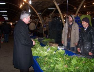 Milletvekili Havutça'dan Pazar Ziyareti