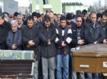 Sobadan Sızan Gazdan Hayatını Kaybeden 5 Kişilik Aile Topraga Verildi