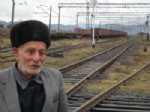 ZENNE - Gürcistan'da Oturma İzni Sıkıntısı Yaşlı Çifti Birbirinden Ayırdı