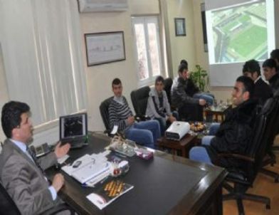 Kaymakam Uyanık, Gençlere Yeni Hasankeyf Hakkında Bilgi Verdi