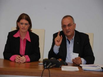 DOĞANBEY - 'bursa'da Kaçak Yapılaşmaya Göz Yumuluyor' İddiası