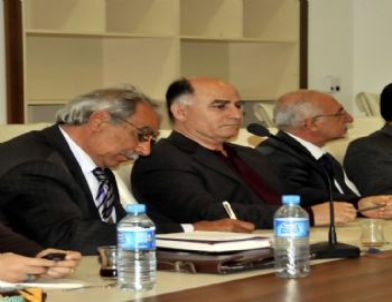 Akdeniz Kent Konseyi'nde Görev Değişimi