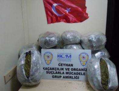 Öğrenci Servisinde 67 Kilo Esrar Ele Geçirildi