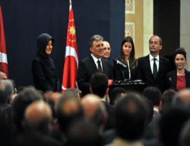 Cumhurbaşkanı Gül, Türk Vatandaşları İle Buluştu