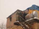 MEHMET YAŞAR - Diyarbakır'da Soba Faciası: 6 Ölü, 2 Yaralı