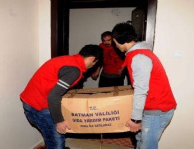 Yardımlar Depremzedelere Hızlı Bir Şekilde Ulaştırılıyor