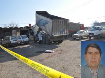 RAMAZAN ŞAHIN - 4 Tonluk Kamyon Damperinin Altında Kalan Şahıs Öldü