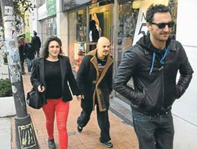 BEREN SAAT - Esra Dermancıoğlu, Fırat Çelik ve Kaan Taşaner, gerçek hayatta sıkı dostlar