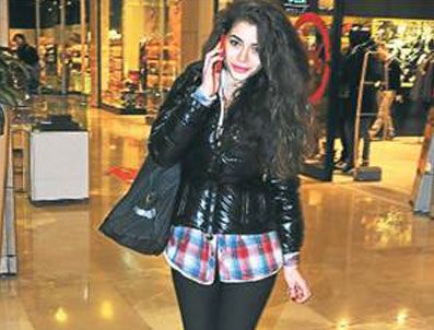 TOLGA KAREL - Öykü Çelik'in koca arayışı devam ediyor