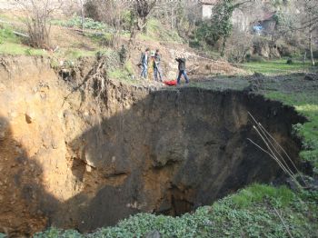 Dev Obruk, Bilim Adamlarını Harekete Geçirdi