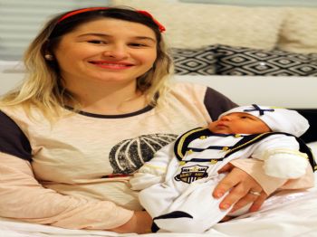 EMIN AKTAR - Şarkıcı Çiğdem Yüce Bezci: 'kötü Günler Geride Kaldı'