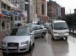 Cadde Üzerlerindeki Otoparklar Trafiği Kilitliyor