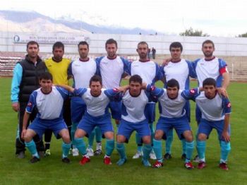 ÇUKURKUYU - Erzincan Amatör’de  Liderler Değişmedi