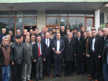 TANJU ÖZCAN - Chp Sakarya’da Ki Satılık Köylerin Sorunlarını Çözmek İçin Köylülerle Bir Araya Geldi
