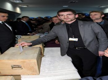 AHMET YENİ - Göktepe Güven Tazeledi