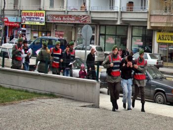 Jandarmadan Kaz-tavuk Hırsızlarına Suçüstü