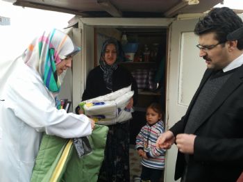 Van Sağlık Müdürlüğü'nden İsıtan Yardım
