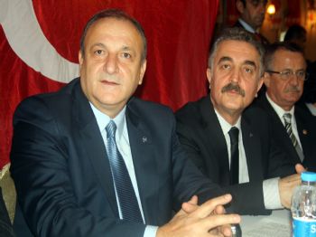 OKTAY VURAL - Vural: Terörist Başı Paşa Yapılmak İsteniyor, Paşalar Cezaevine Gönderiliyor