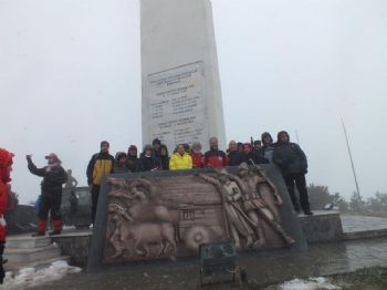 NASUH MAHRUKI - Bursalı Dağcılık Ekiplerinden Anlamlı Yürüyüşe Destek