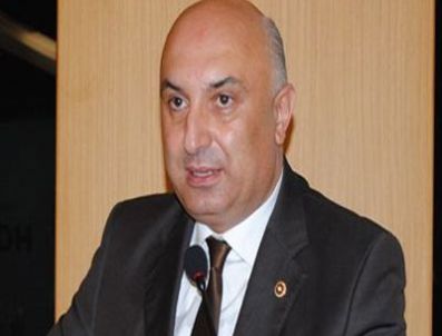 ENGİN ÖZKOÇ - Chp milletvekili Özkoç trafikte tartıştığı iş adamı Boyar'ı darp etti