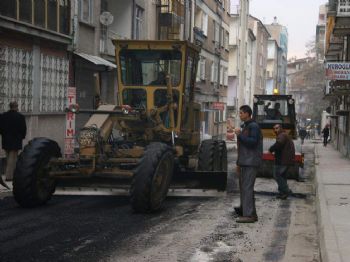 SÜLEYMAN SELMANOĞLU - Elazığ Belediyesi Yol Yapım Çalışmalarına Devam Ediyor