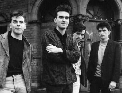 QUEEN - Google Earth'ü karıştırdı