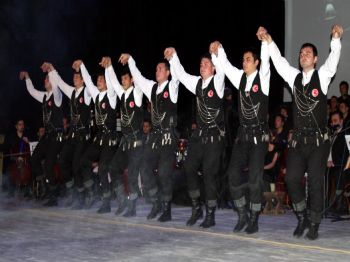 PEÇENEK - Horon, 5 Bin Yıldır Türk Oyunu