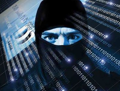 HENRY - Önemli isimlerin e-posta şifreleri hackerlar tarafından internette yayınlandı