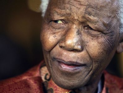 MORGAN FREEMAN - Mandela'nın hayatı dizi oluyor