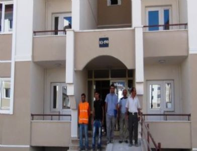 Erciş'te Afet Konutlarının Teslimi Devam Ediyor