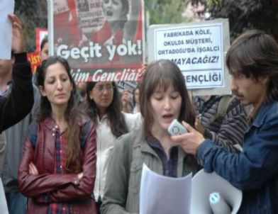 Ankara Üniversitesi'nde Savaş Karşıtı Eylem