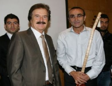 Büyük Usta Neşet Ertaş, Türküleriyle Anıldı