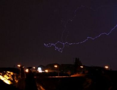 Kapadokya'da İnsan Yüzlü Şimşek Görüntülendi