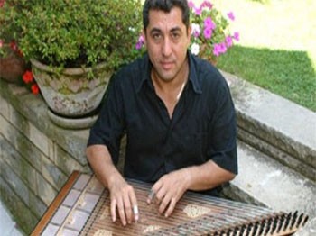 Ünlü Kanun Ustası Karaduman Toprağa Verildi