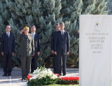 6. Cumhurbaşkanı Fahri Korutürk Anıldı