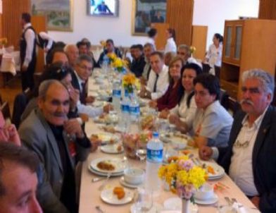 Edremitli Muhtarlar Ankara’da CHP’li Milletvekilleri'nden Destek İstediler