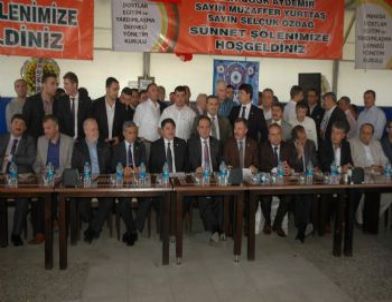 Manisa'da 101 Çocuğa Toplu Sünnet Töreni