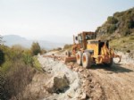 KARıNCALı - Arazi Yollarını Selçuk Belediyesi Yapacak
