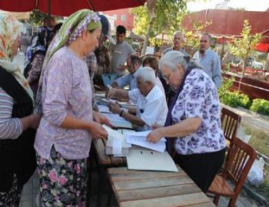 Belevi Halkı Belediyesine Oy Birliği İle Sahip Çıktı