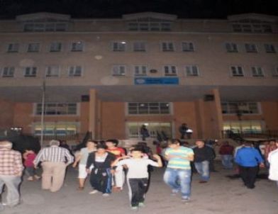 Terör Örgütü Yandaşları Şişli'de Okula Motof Attı