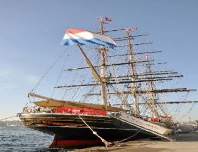 Hollanda Ticareti Geliştirmek İçin Türkiye’ye Yelkenliyle Geldi