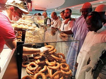 İstanbul'dan Mekke'ye simit servisi