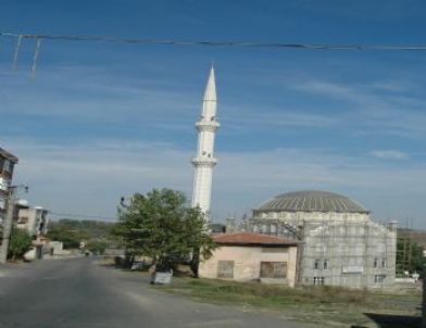 Karacaahmet Camii Tamamlanma Aşamasına Geldi