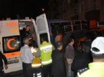 ALPAGUT - Erzurum'da Midibüsün Freni Boşaldı: 8 Yaralı