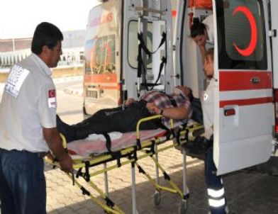 Turgutlu’da Trafik Kazası: 2 Yaralı