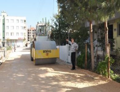 Yol Hizmeti Sokak Sakinlerini Sevindirdi