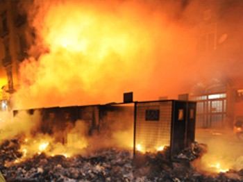 Lübnan'da Bombalı Saldırı: 8 Ölü