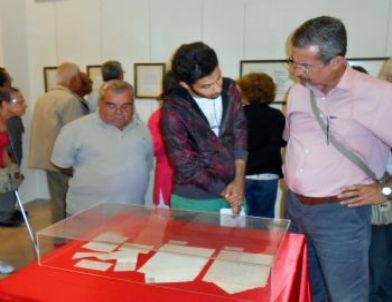 Ünlü Yazarların El Yazılarından Eserler Söke’de Sergileniyor