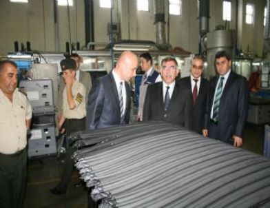 Düzce Valisi Adnan Yılmaz’dan Standard Profil’e Ziyaret